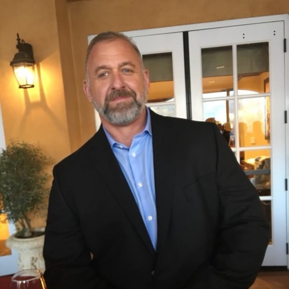 Meet your Posher, Chris - Picture 1 of 1